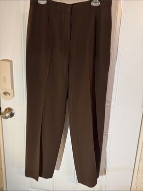 Kasper women’s Dark Brown Dress Pants